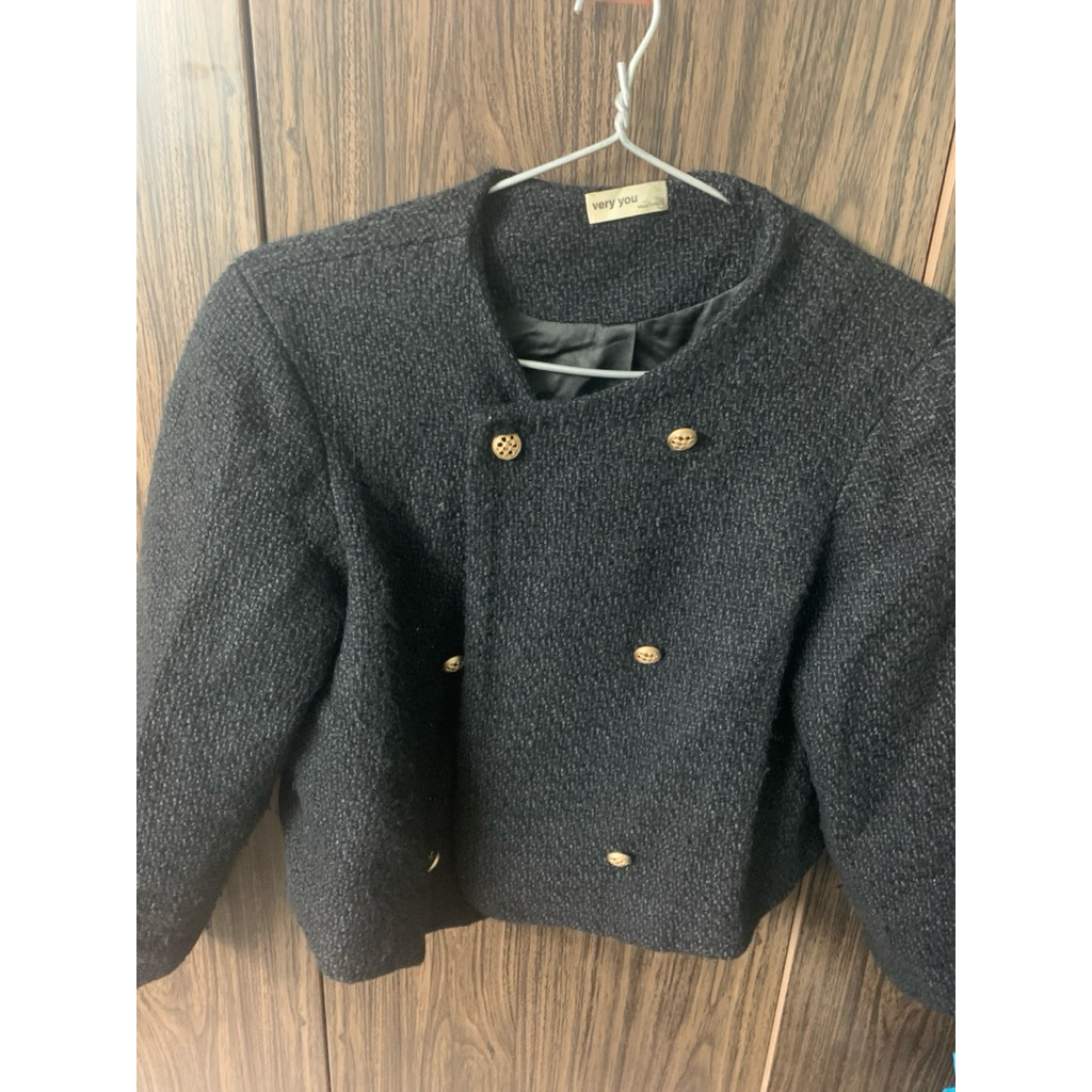 Pass áo tweed màu đen blink màu đen của La studios áo tweed Hàn quốc ngực 89-92cm 50-54kg form lửng 