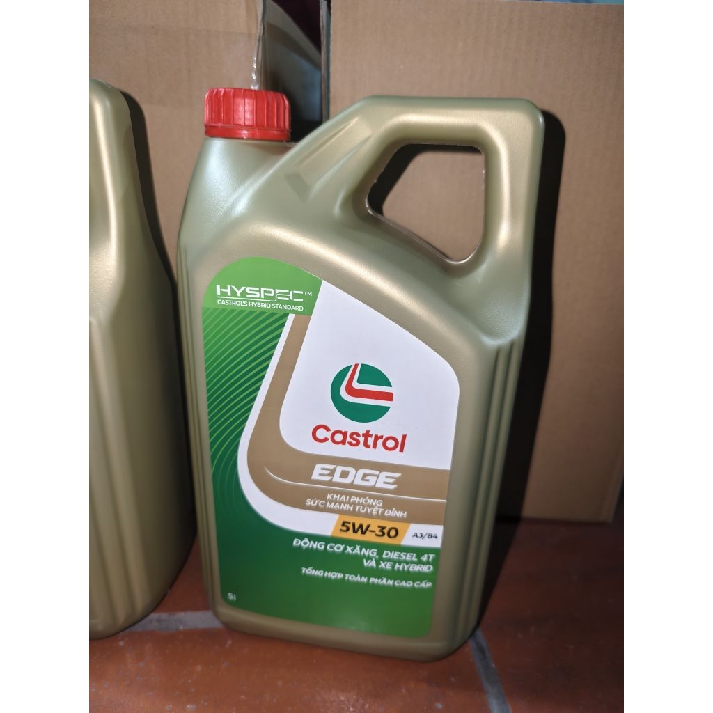 Dầu Castrol edge 5W30