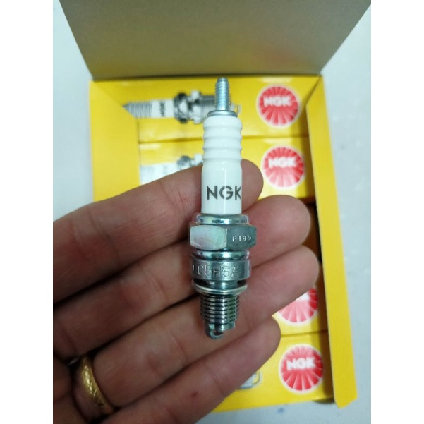 BUGI NGK THÁI LAN HÀNG SỊN CHÂN NGẮN VÀ DÀI DÙNG CHO CÁC LOẠI XE HONDA YAMAHA SYM C5HSA C7HSA C6HSA 