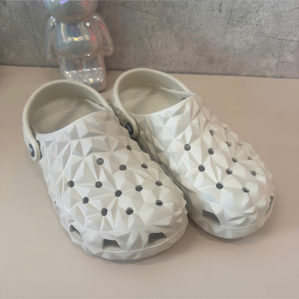 (Big Size) Dép Mũi Tròn Có Quai, Phong Cách Hottrend Phù Hợp Nhiều Giới Tính Và Lứa Tuổi