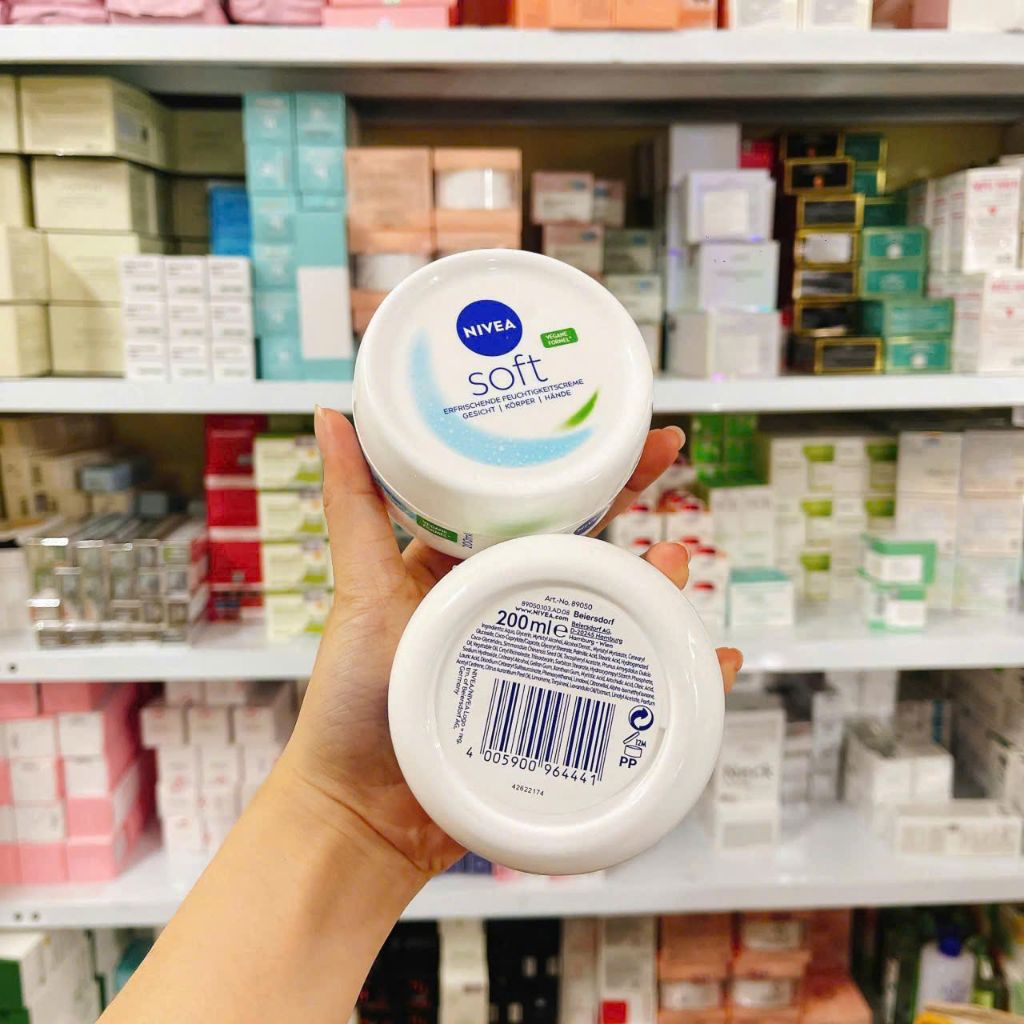 Kem nẻ Nevia Đức