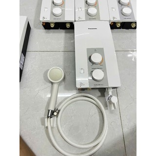 Máy tắm nước nóng Panasonic không bơm
