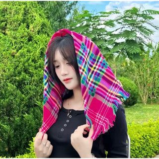 Khăn len vuông,khăn đội đầu dân tộc kích thước 80x80 hàng dày đẹp