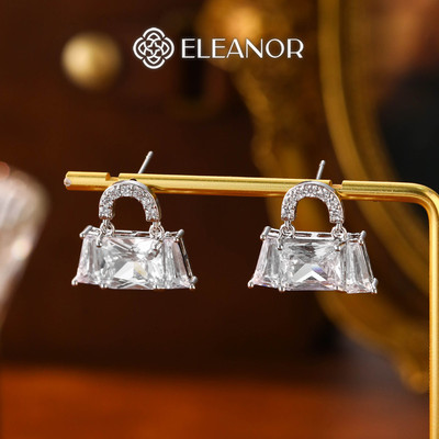Bông tai nữ chuôi bạc 925 Eleanor Accessories hình túi đính đá phụ kiện trang sức khuyên tai 11040