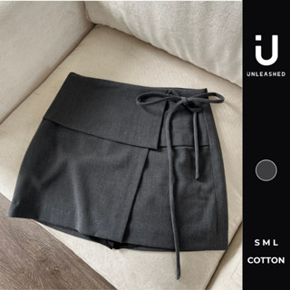 Chân váy tà chéo nhấn nơ thắt lệch hông có lót quần Unleashedvn TIE THE KNOT skirt 