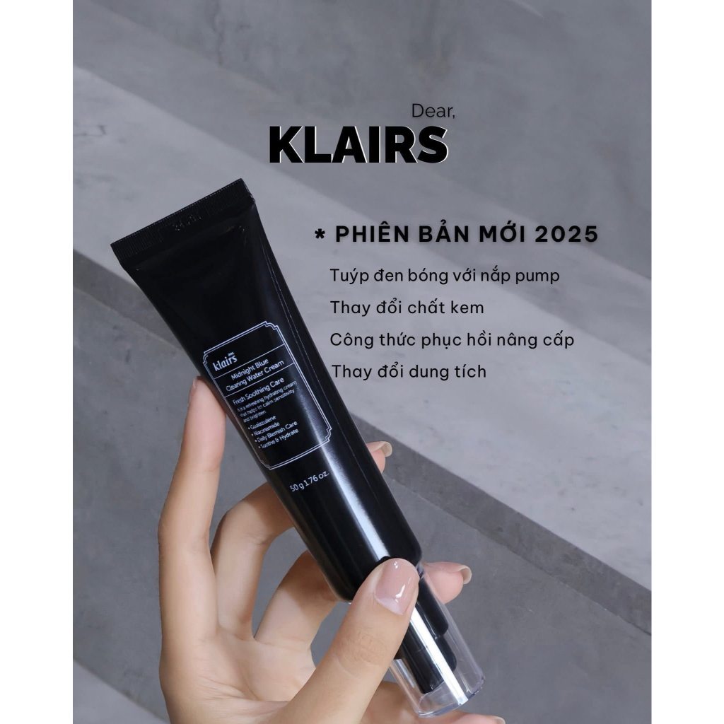 𝐊𝐥𝐚𝐢𝐫𝐬 𝐌𝐢𝐝𝐧𝐢𝐠𝐡𝐭 𝐁𝐥𝐮𝐞 𝐂𝐥𝐞𝐚𝐫𝐢𝐧𝐠 𝐖𝐚𝐭𝐞𝐫 𝐂𝐫𝐞𝐚𝐦