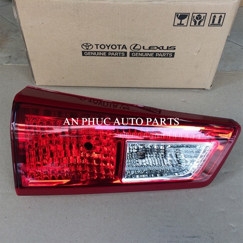 Đèn cốp sau trái Toyota Innova 2016-2024 chính hãng #TOYOTA 81591-0K050, 815910K050
