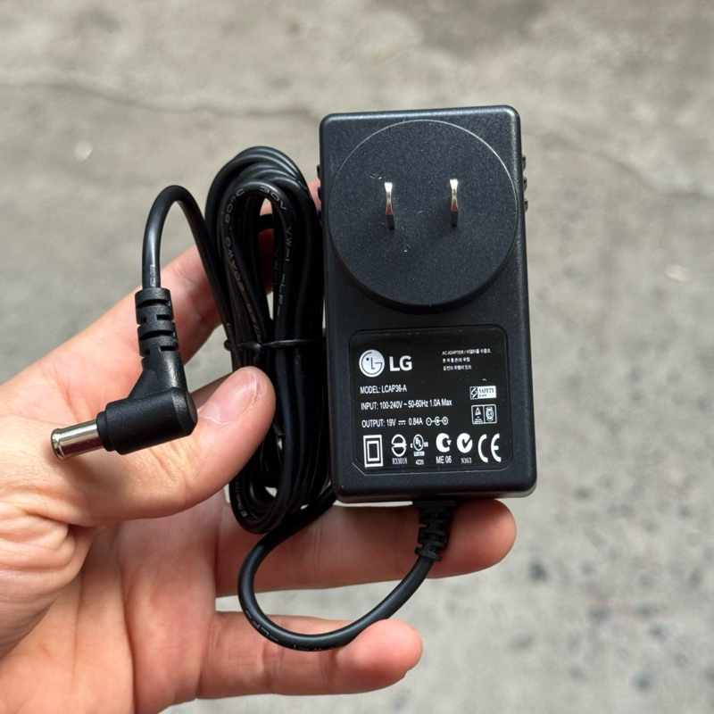 Adapter nguồn màn hình LG 19V 0.84A chính hãng LG cung cấp