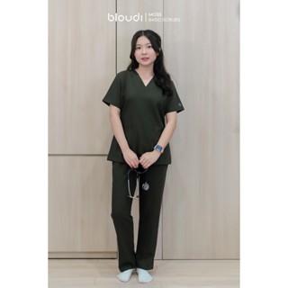 Bộ Scrubs Bác Sĩ, Đồng phục spa, phòng khám Bloudi Basic Nữ