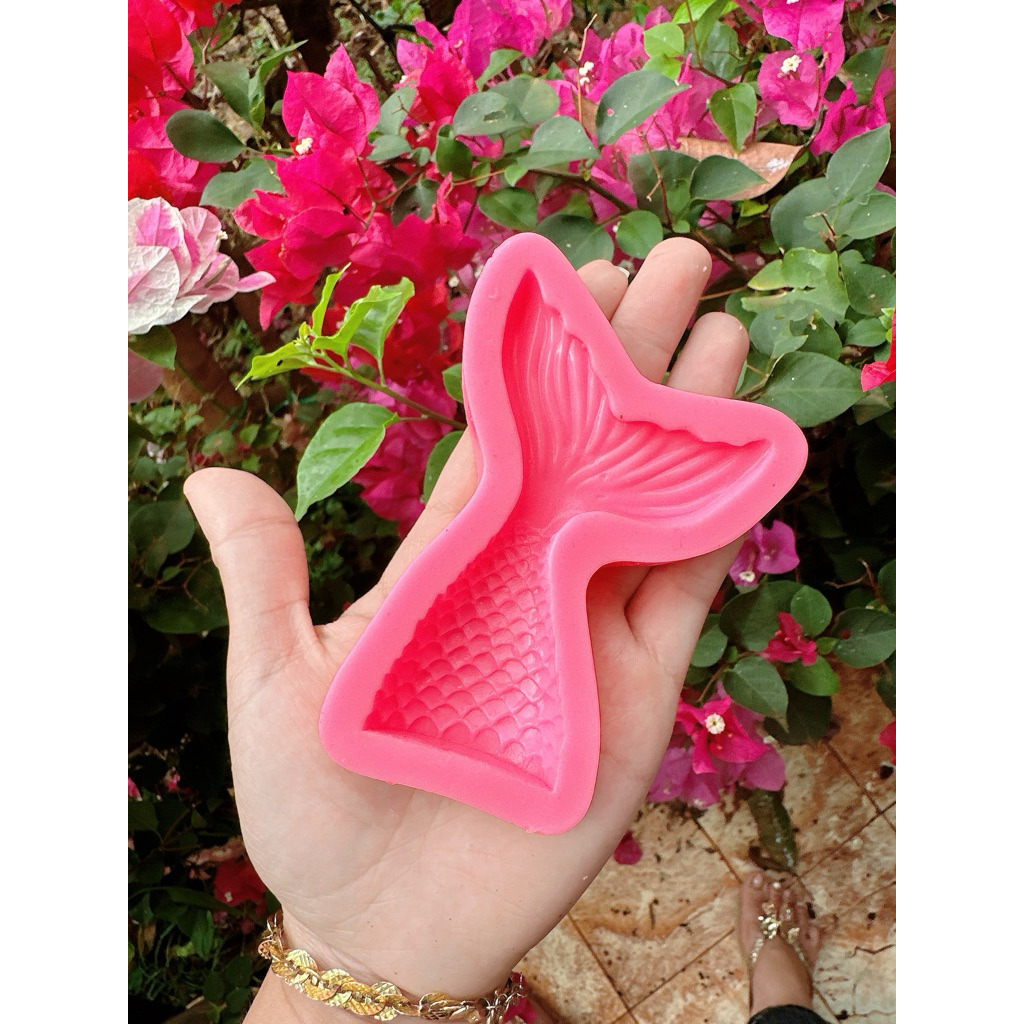 Khuôn silicon đổ rau câu,socola,nến Đui Cá K75