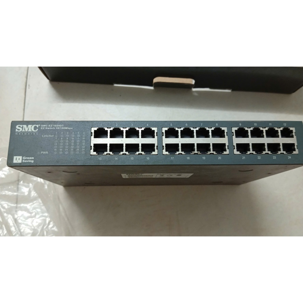 bộ chia mạng 24 cổng SMC Networks SMC-EZ1024DT