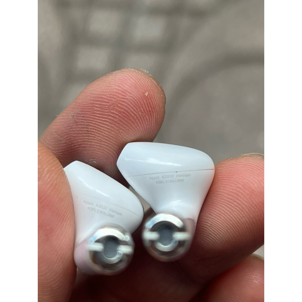 [A2031/A2032/A1602] Tai lẻ- Hộp sạc tai nghe thế hệ 2 chính hãng- có bảo hành