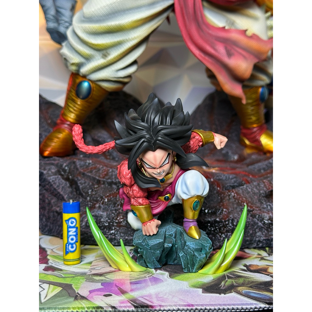 Broly ssj4 Chính Hãng Resin Crescent Studio