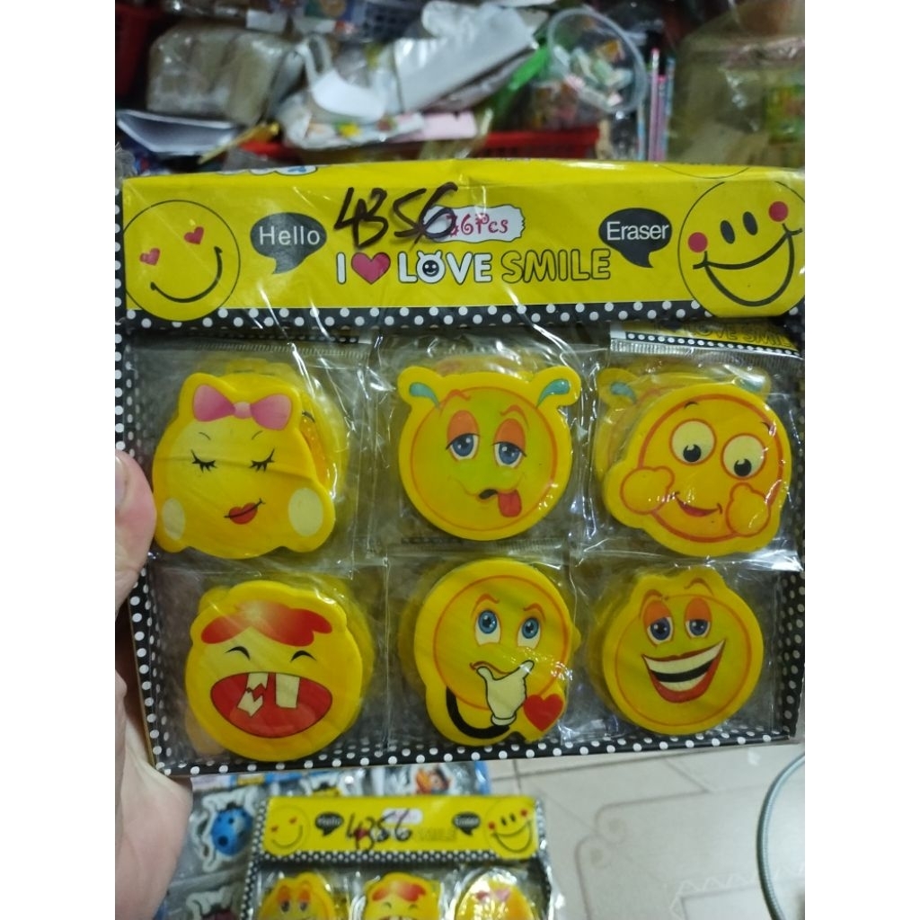 Gôm tẩy chỉ cảm xúc emoji bản to ( 3 viên)