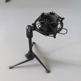 Giá đỡ  mic thu âm
