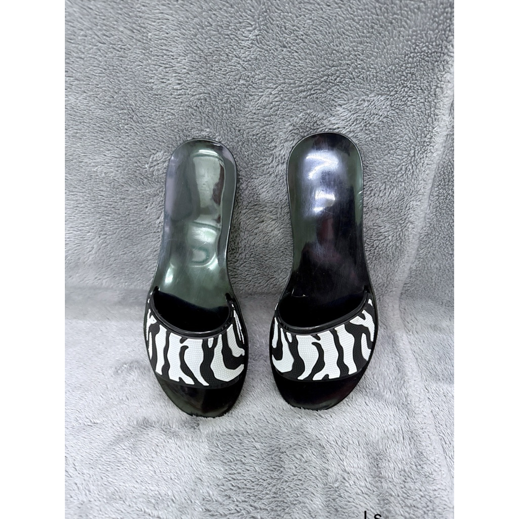 dép melissa nhựa thơm 2hand chính hãng, size 38