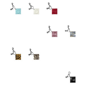  Móc khóa KIMOCHEESE " BIGGER THAN YOURS " ss2 