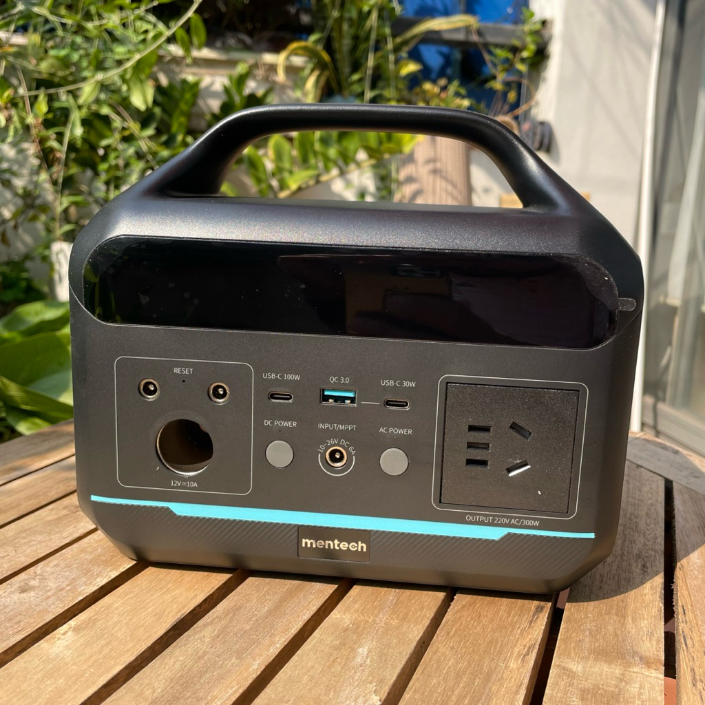 Trạm sạc MENTECH MT300 (300W) MT300 dung lượng 204.8Wh, 2 cổng C 100W & 30W, sạc 220v