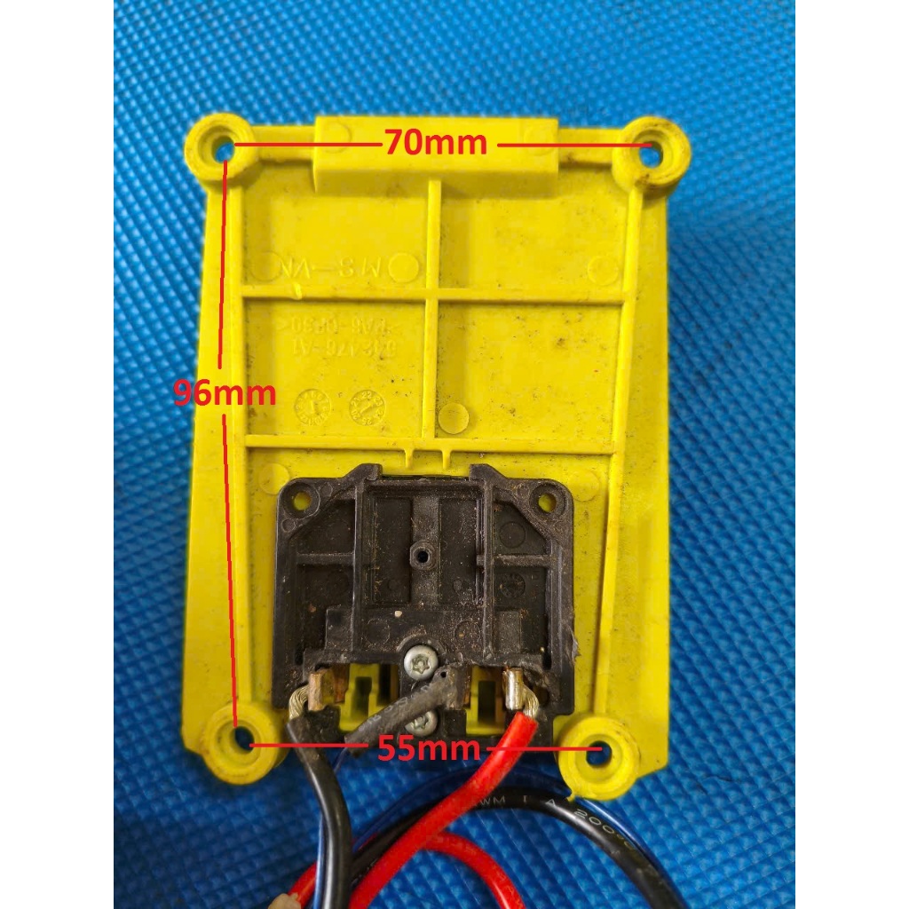 Đế Pin Ryobi 36V - Đế Lấy Nguồn