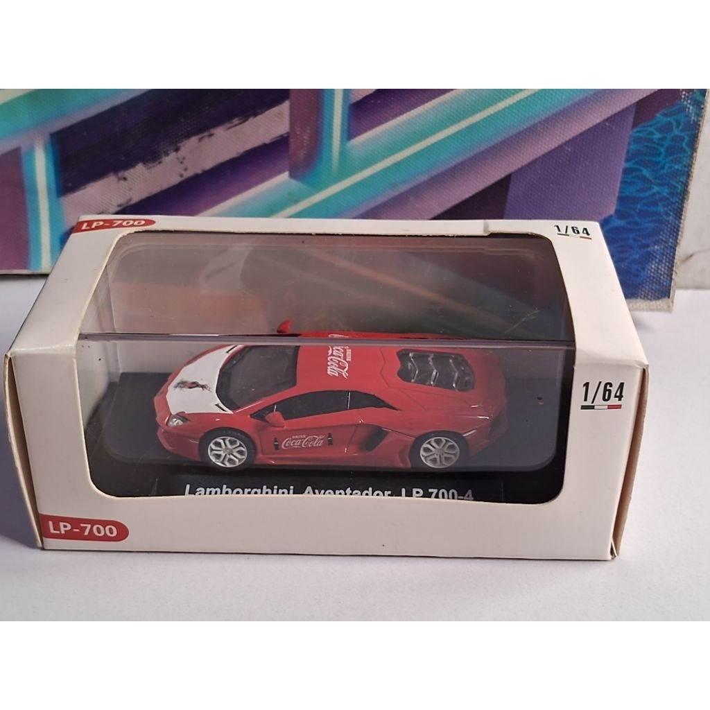 KYOSHO OEM 1/64 - LAMBORGHINI AVENTADOR LP 700-4 COCA COLA