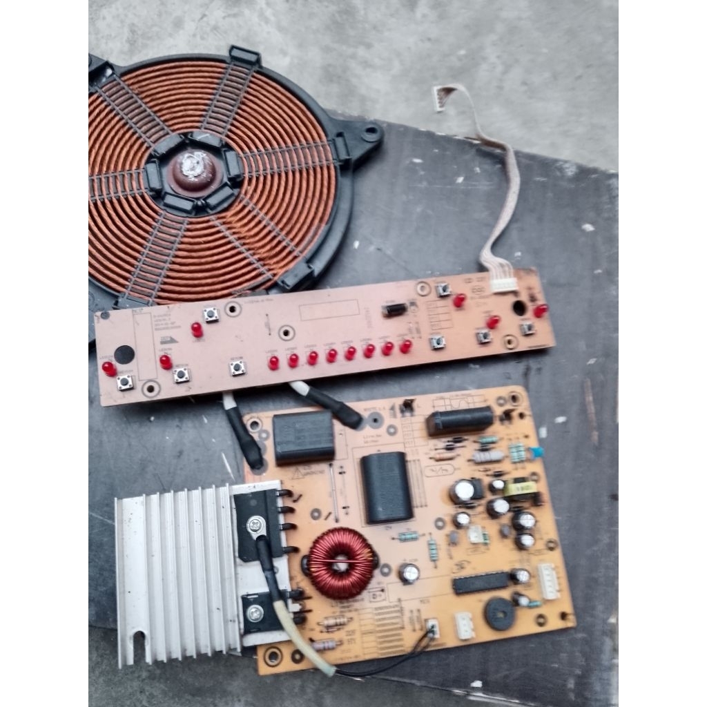 Bo mạch bếp từ Media Mi-sv19eh tháo máy, nguyên bản