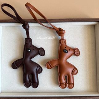 [SC92] Charm Đeo Túi Xách Gấu Teddy Nghẹo Đầu LẺ  DA PU Dễ thương, Móc Treo Túi XáchGấu Teddy Nghẹo Đầu LẺ Dễ Thương