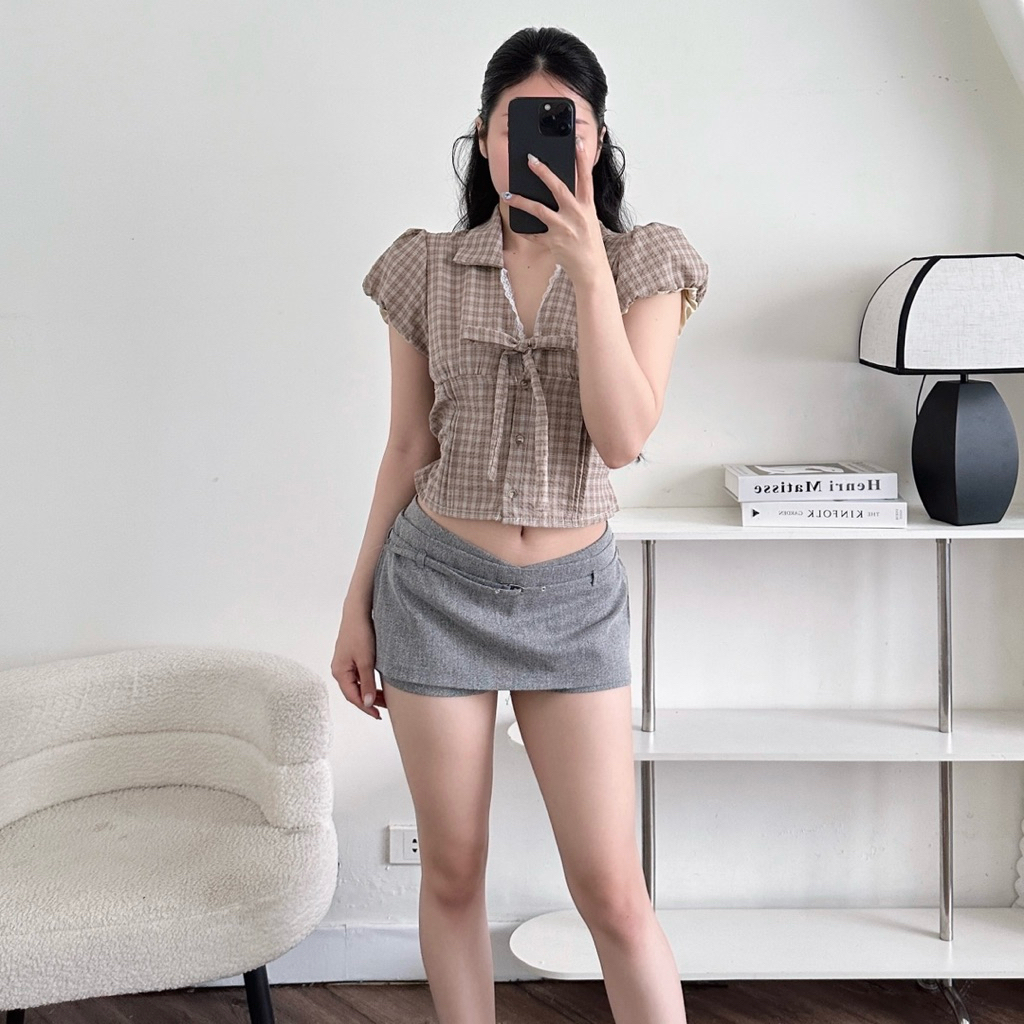 Áo Sơmi Nữ Tay Bồng Ngắn Cổ V Viền Ren Có Nơ Buộc Hoạ Tiết Caro | BigBuy360 - bigbuy360.vn