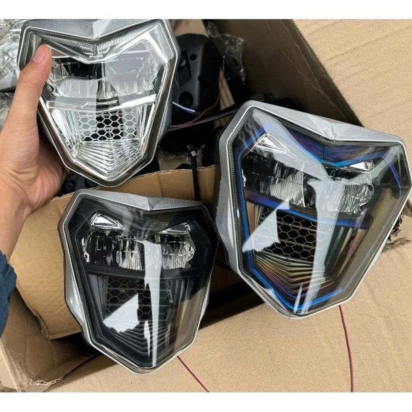 Đèn zipat ,đèn led xe điện 133 m đời mới có chế độ demi HÀNG ĐẸP, CÓ SẴN