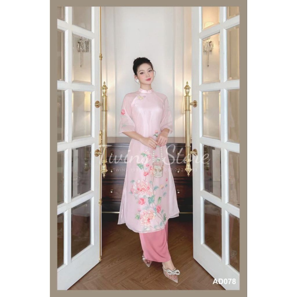 New tem: áo dài đính kết , 4 tà hiệu Twins store size L,XL mặc vừa( không kèm quần)