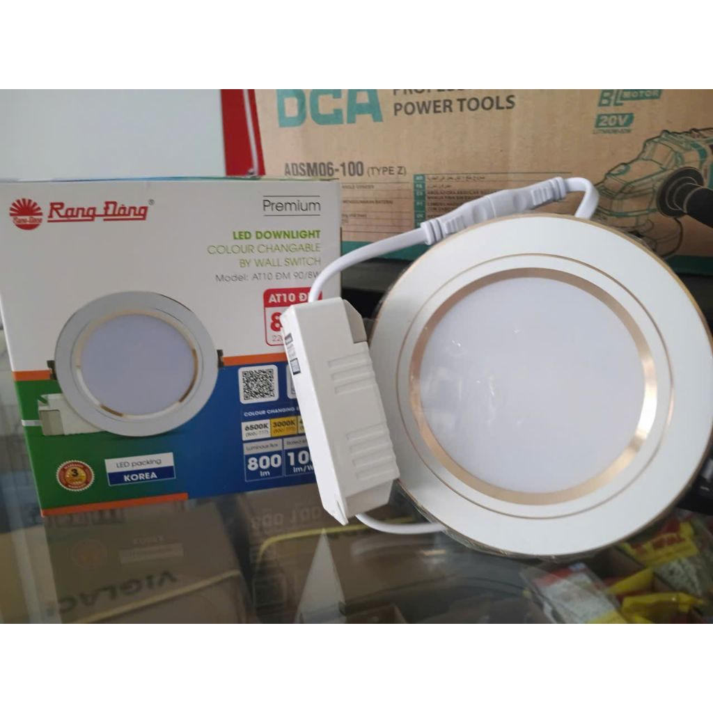 Đèn Led Âm Trần Rạng Đông Viền Vàng 8W Đổi Màu