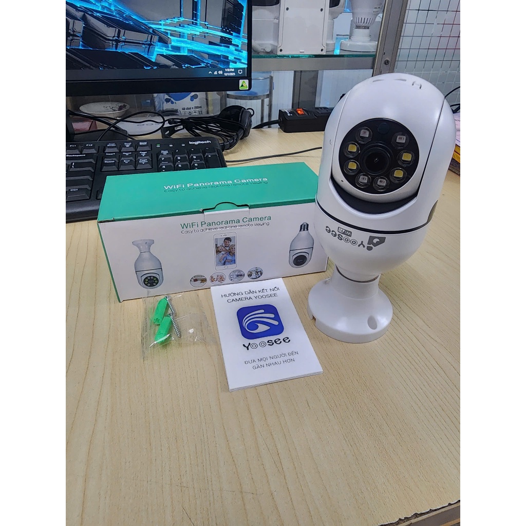 Mẫu Mới 2026 - Camera Yoosee Chui Bóng Đèn HK211 - 1 Mắt 10.0Mpx FullHD , thoại 2 chiều, xoay 360 độ, Máy Ảnh | BigBuy360 - bigbuy360.vn
