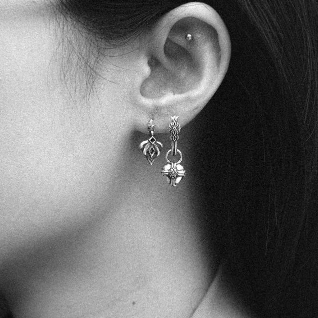 Charm khuyên tai bạc nam, nữ CORDIS Helios