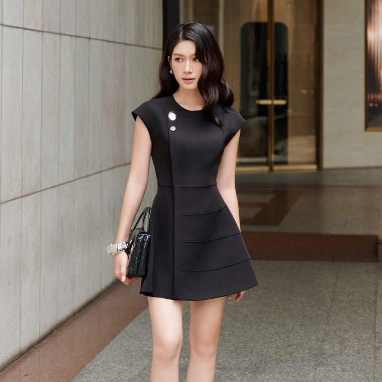 Đầm Nữ JOVEN Lati Form A Tùng Váy May Gân Nổi Detail Nhấn