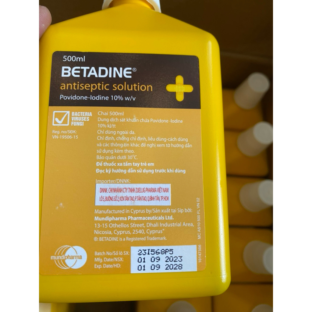 Hàng chính hãng 2025-Dung dịch sát khuẩn vết thương Betadine Antiseptic Solution 10% 500ml