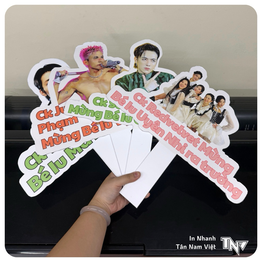 Hastag checkin cầm tay - IN THEO YÊU CẦU FREE THIẾT KẾ