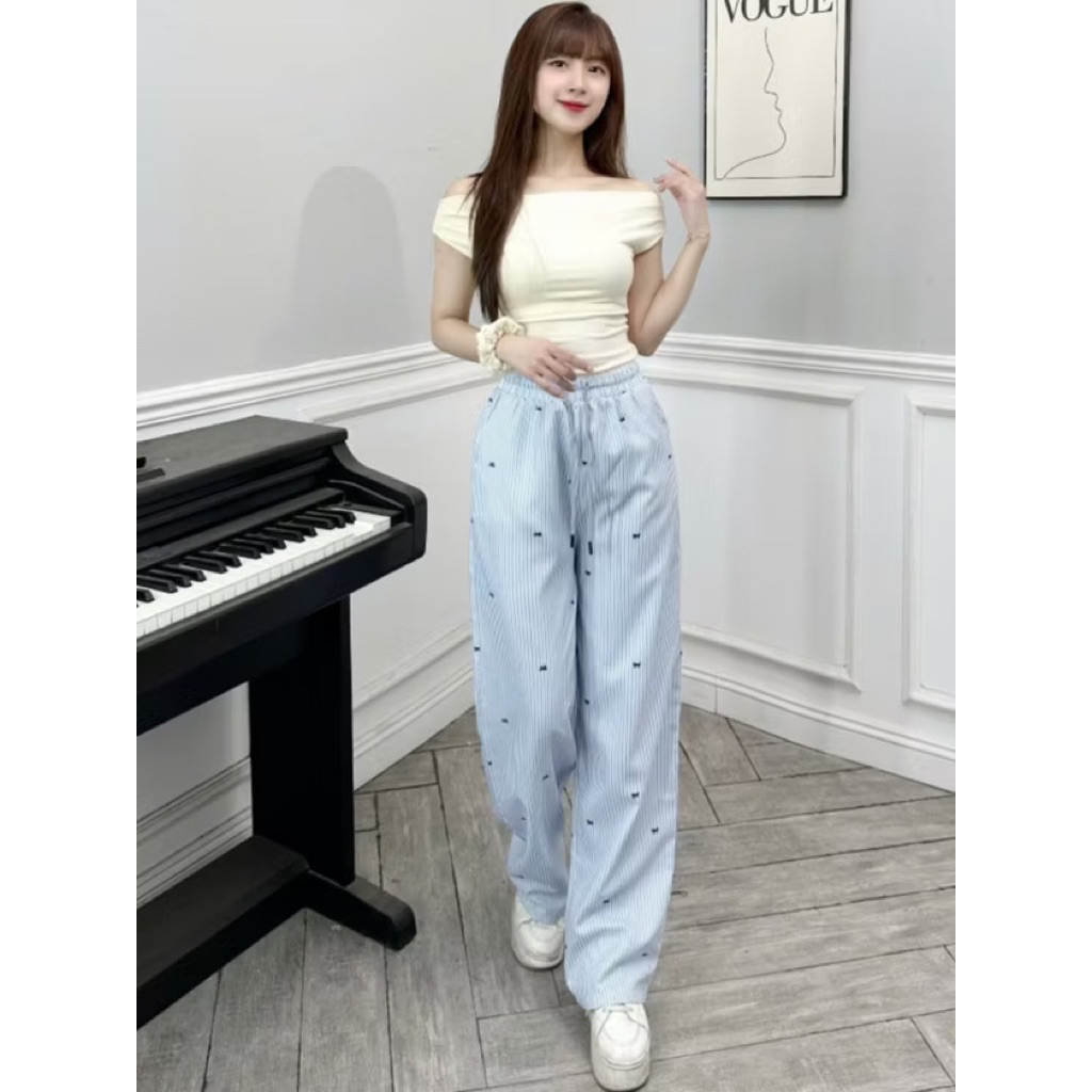Quần kẻ sọc ống rộng hoạ tiết nơ nhí nữ có đủ size dáng rộng ống suông cạp chun co giãn | BigBuy360 - bigbuy360.vn