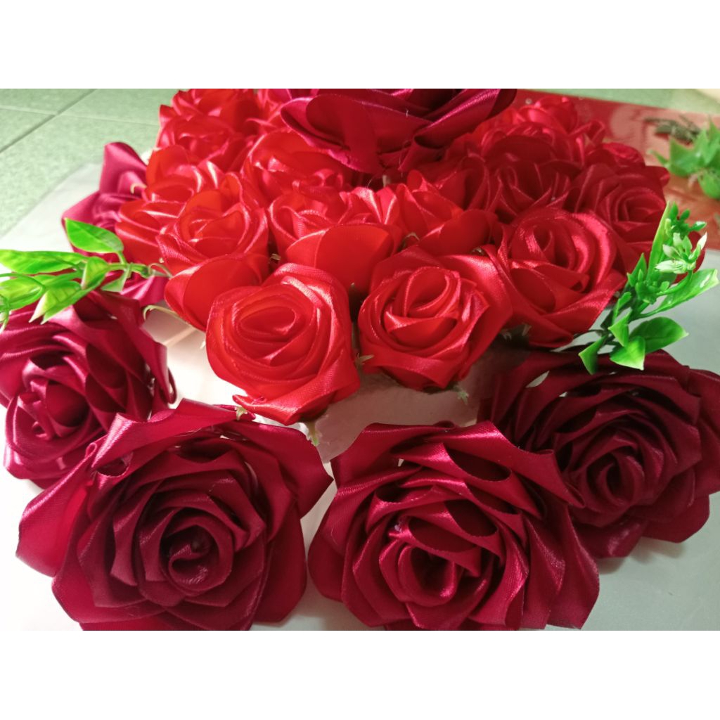 Đầu hoa hồng lụa( chọn màu chat với shop)
