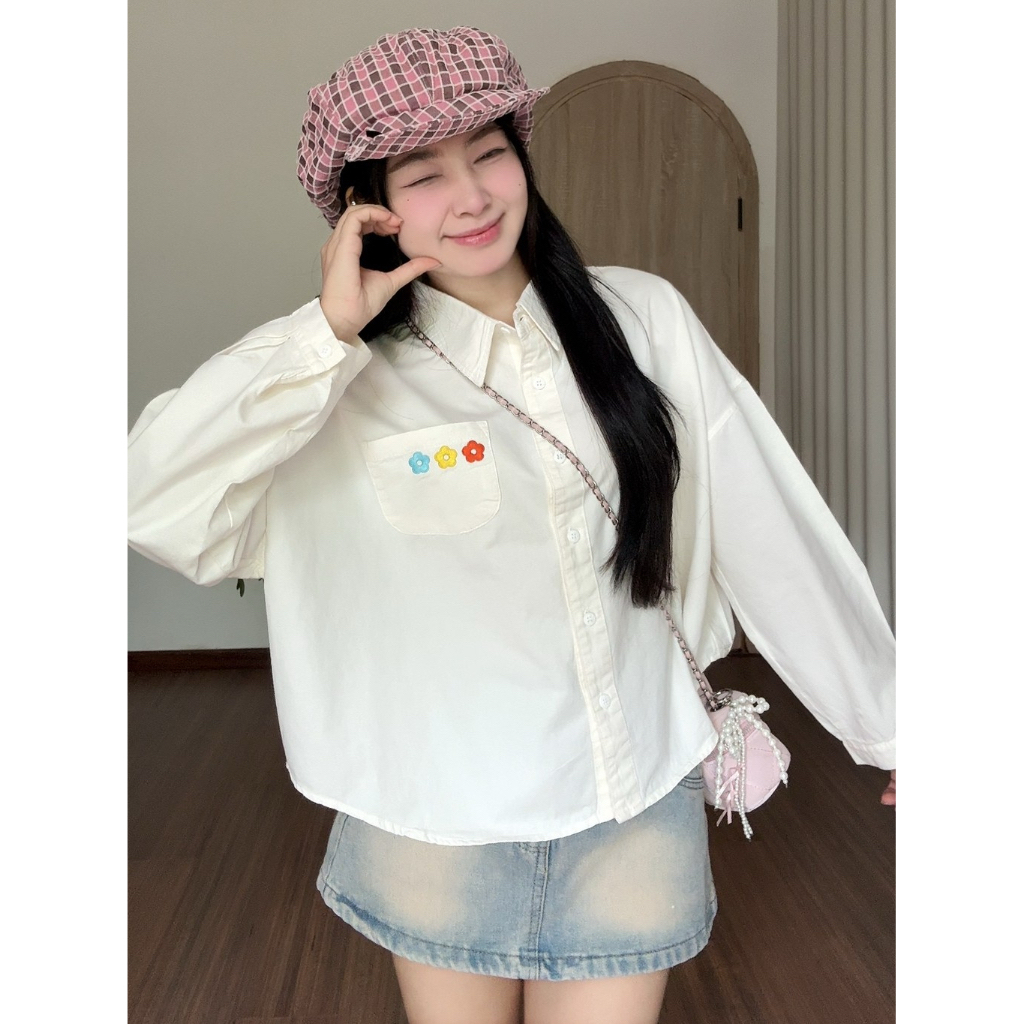 Áo sơ mi nữ dáng ngắn Lilla Top Togo Clothing Form rộng tay dài thêu hoa thanh lịch cá tính | BigBuy360 - bigbuy360.vn