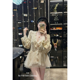  Áo len phối voan bánh bèo 