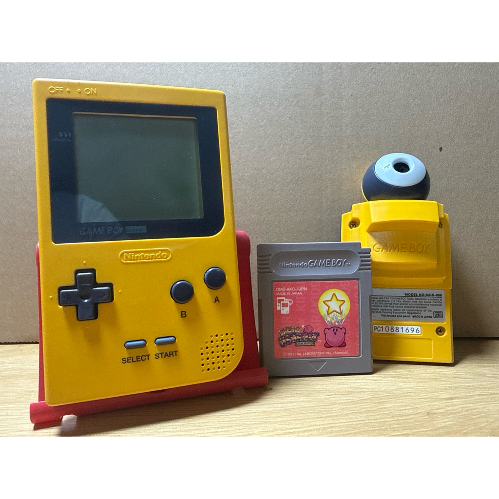 Combo Nintendo Máy game Game Boy Pocket Yellow, Poket Camera và băng Kirby chính hãng