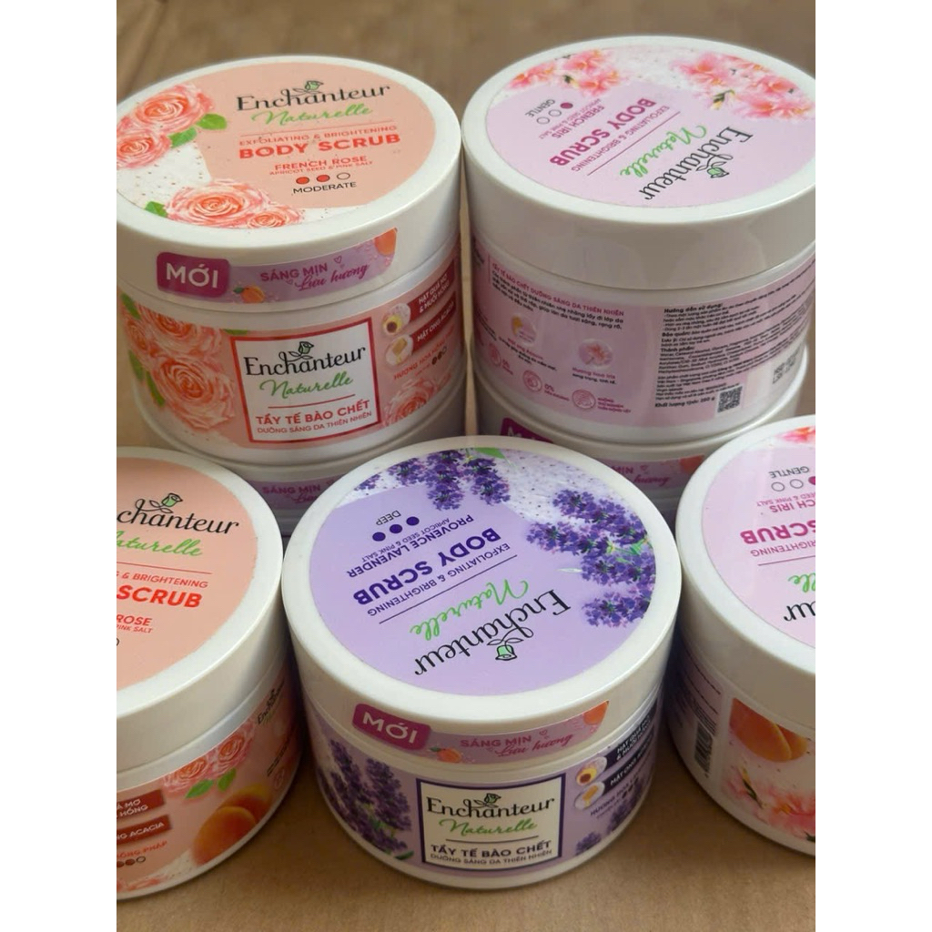Tẩy tế bào chết ENCHANTEUR NATURELLE-Sáng Mịn Tự Nhiên,Lưu Hương Dịu Nhẹ.