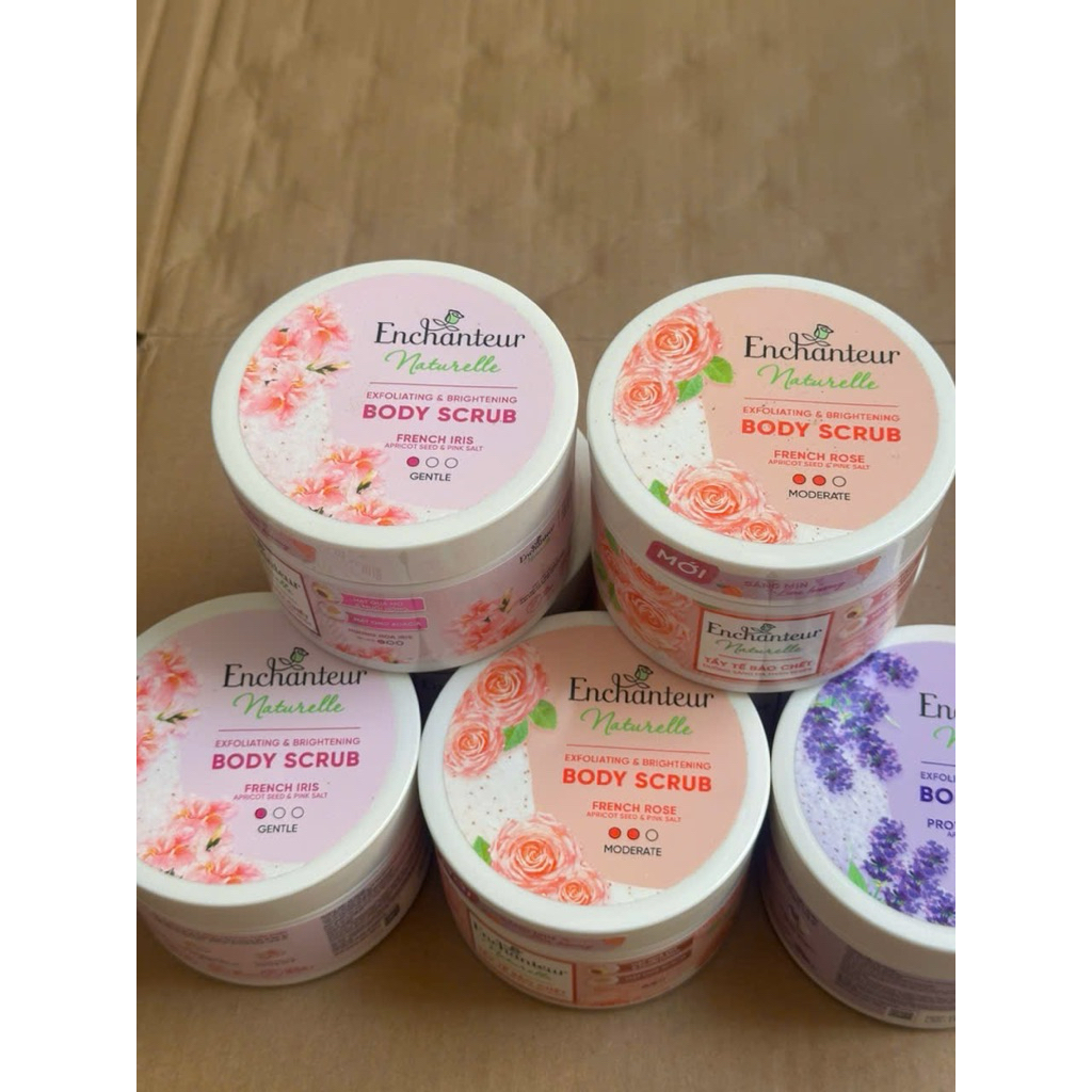 Tẩy tế bào chết ENCHANTEUR NATURELLE-Sáng Mịn Tự Nhiên,Lưu Hương Dịu Nhẹ.