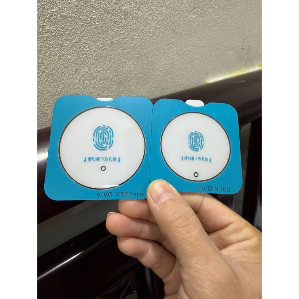 Kính cường lực camera cho vivo X300/X300 pro kèm khung tự dán siêu tiện