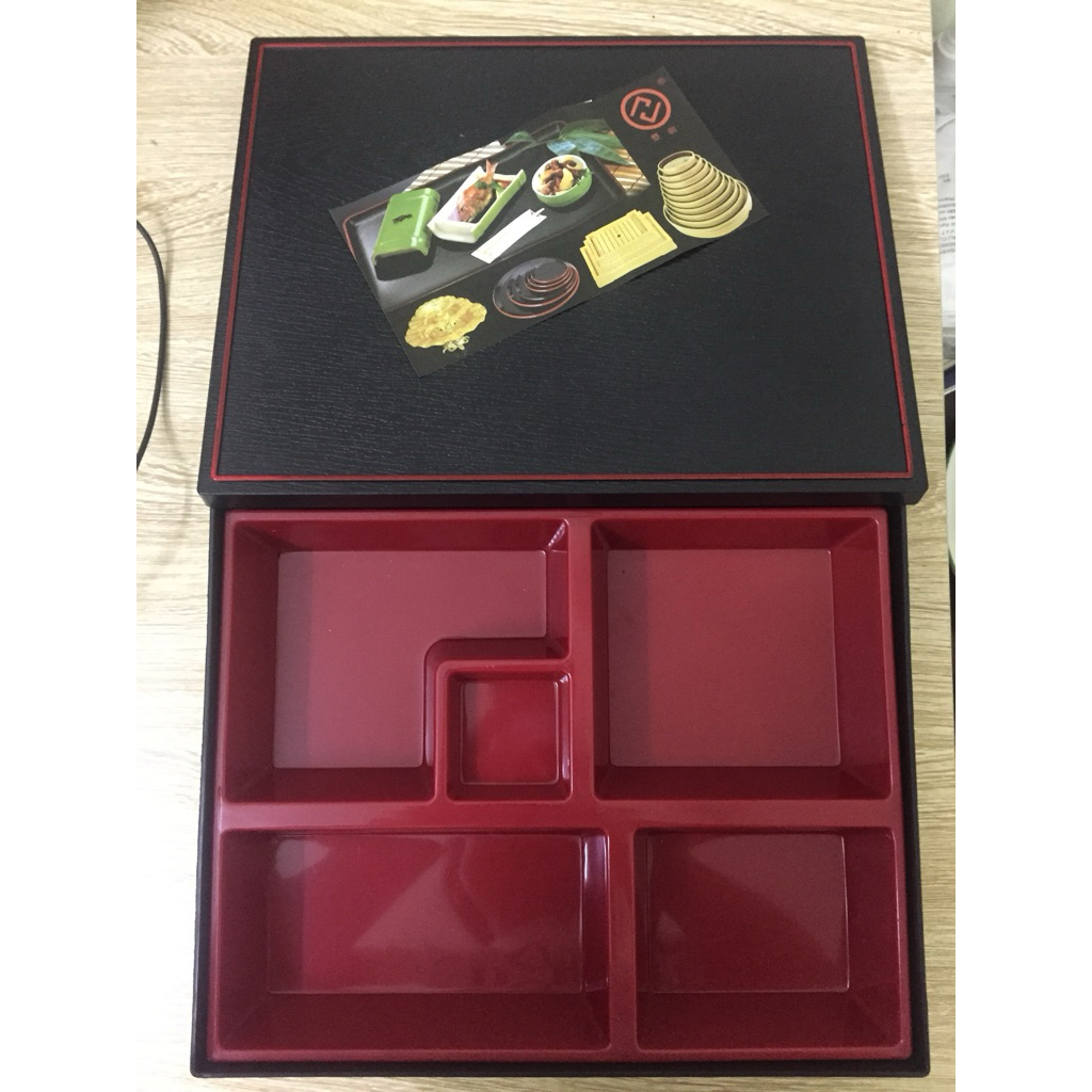Hộp bento nhật