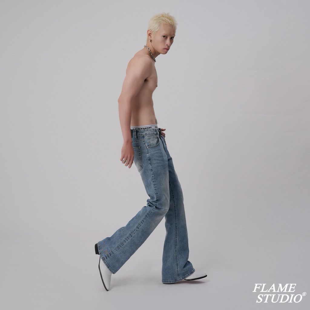 𝑭𝑳𝑨𝑹𝑬 𝑫𝑬𝑵𝑰𝑴 𝑰𝑵 𝑳𝑰𝑮𝑯𝑻 𝑩𝑳𝑼𝑬 , QUẦN JEAN Nam Ống Loe màu Light Blue | BigBuy360 - bigbuy360.vn