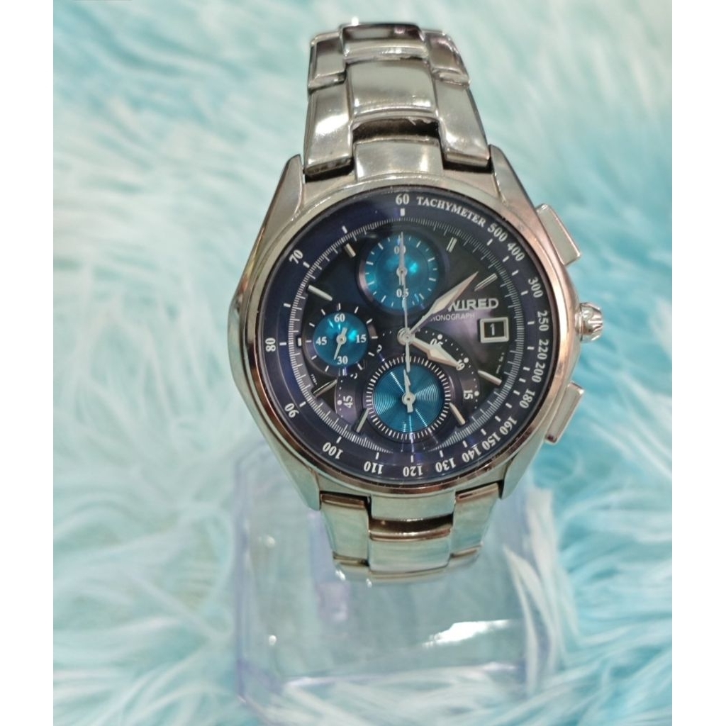 ĐỒNG HỒ SEIKO WIRED 7KIM 1LỊCH TITANIUM DIAL XANH