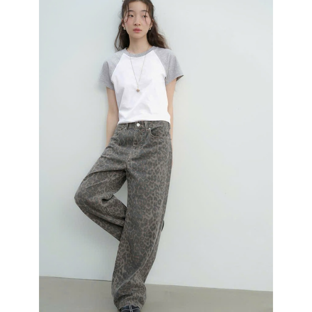 [SS25-8SECONDS] QUẦN JEANS XUÔNG DA BÁO BEO XUẤT HÀN