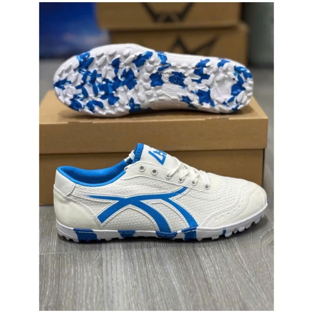 Giá Tốt-Giày Đá Bóng Bata Lưỡi Gà Liền Chất Liệu Sợi Vải Gai Cao Cấp