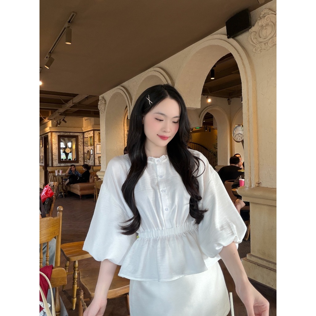 Áo sơ mi nữ tay lồng đèn cổ ren dáng eo thun xinh xắn trẻ trung LAMO - B1493 | BigBuy360 - bigbuy360.vn