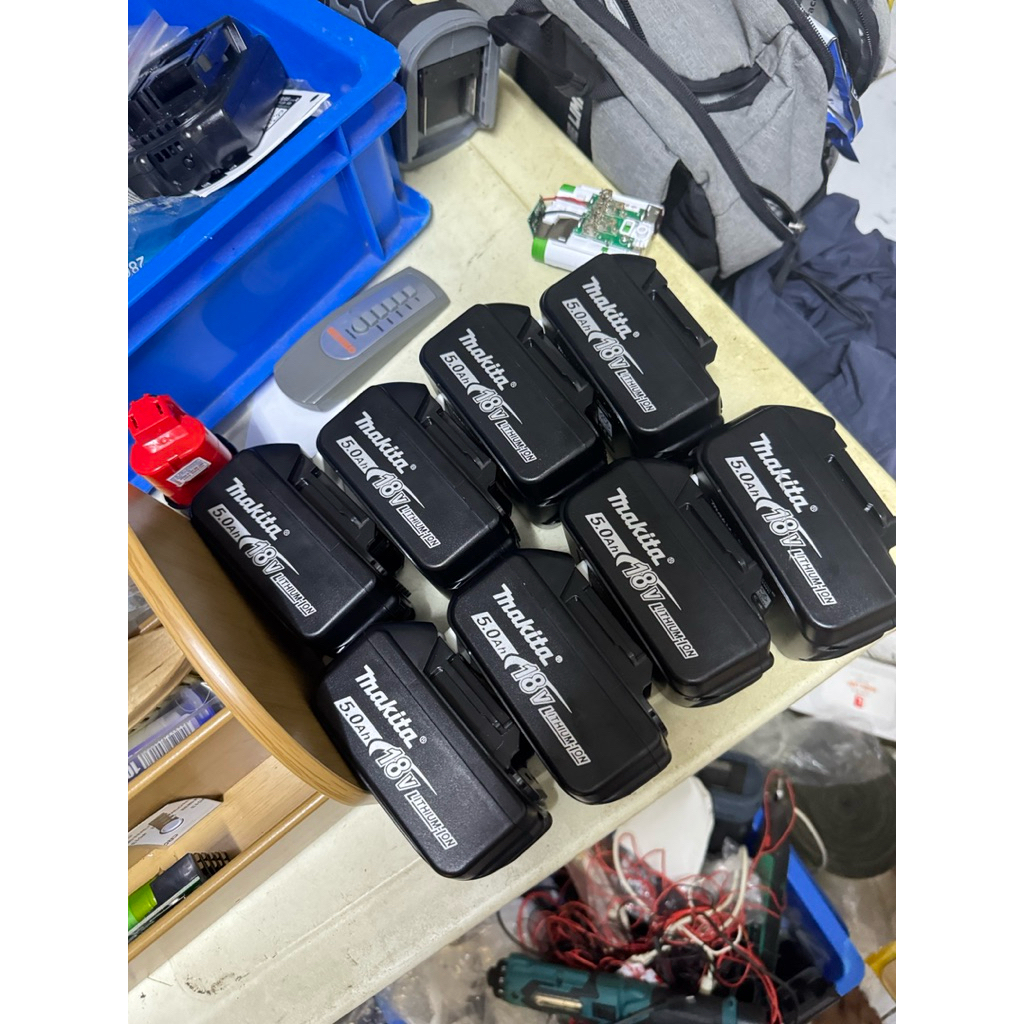 Makita 18v 5ah cell sony nhận sạc hãng